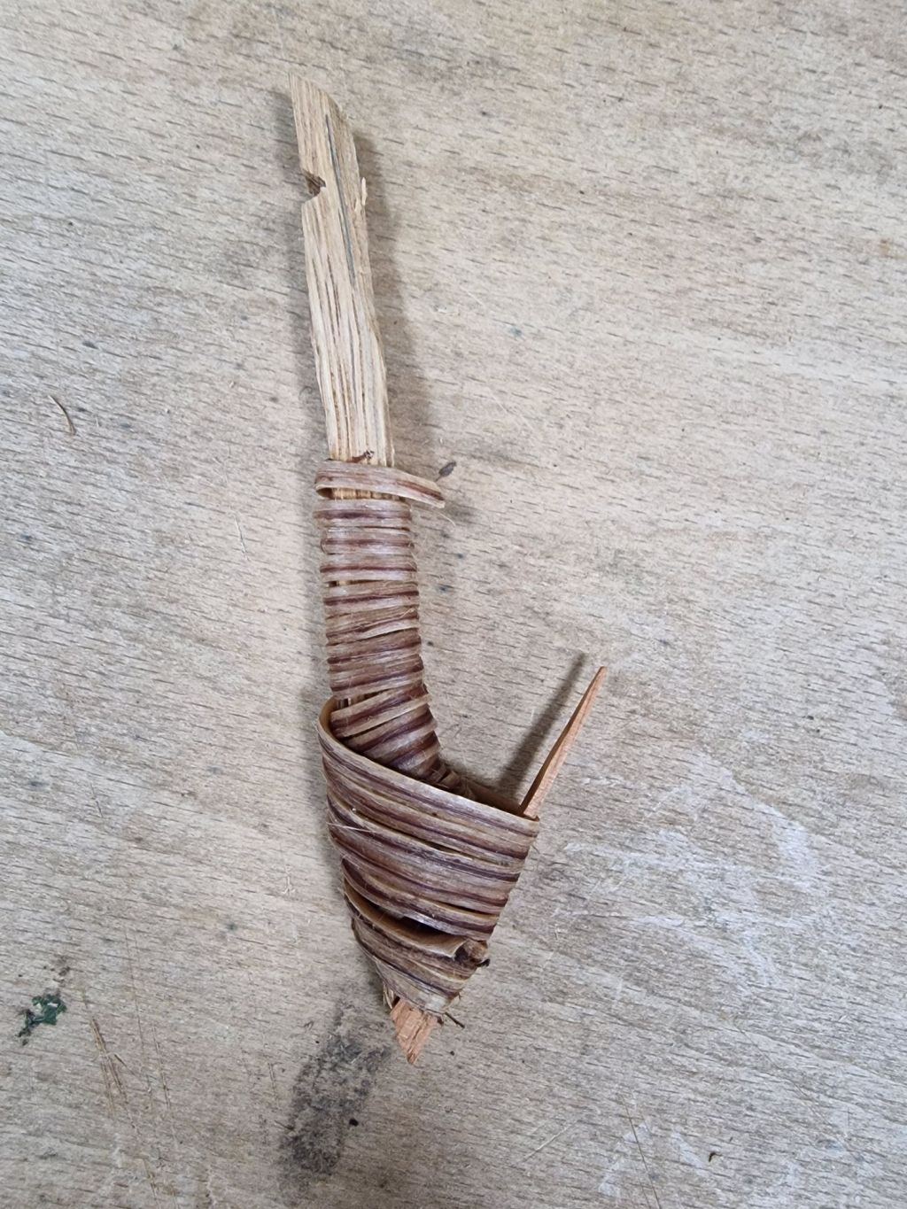 Crafting Primitive Composite Fishhooks